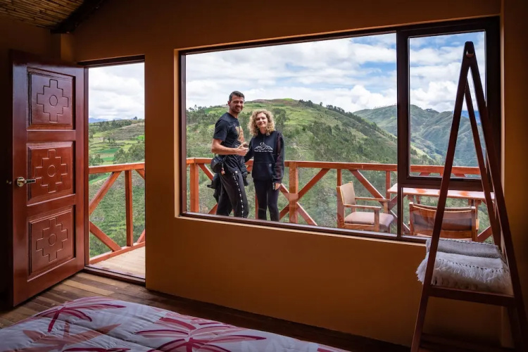 Alpaca Lodge
