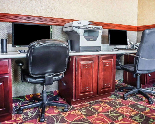 Quality Inn & Suites Roswell North