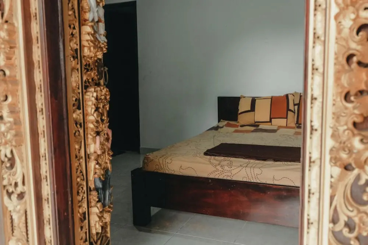 Hotel Diana 2