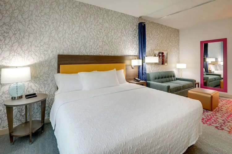 Double Suite