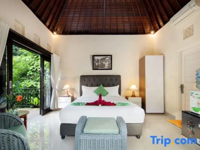 Standard Double room with garden view