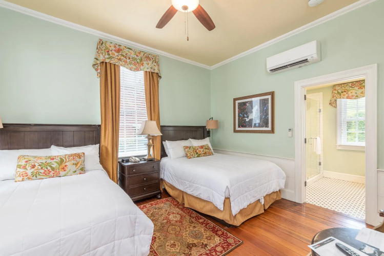 Beaufort Inn