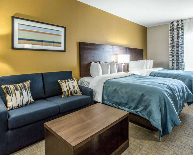 MainStay Suites Midland