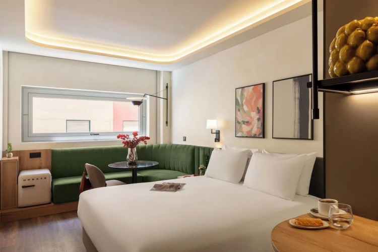 Deluxe Double room