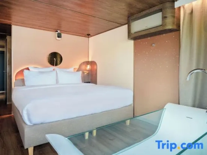 Superior Double Suite