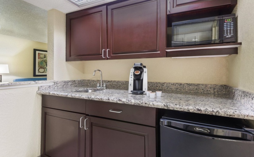 Holiday Inn Express & Suites Ft. Lauderdale-Plantation photo 37