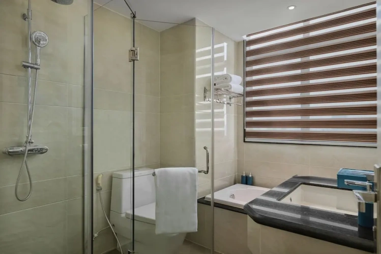 1 Bedroom Deluxe Suite