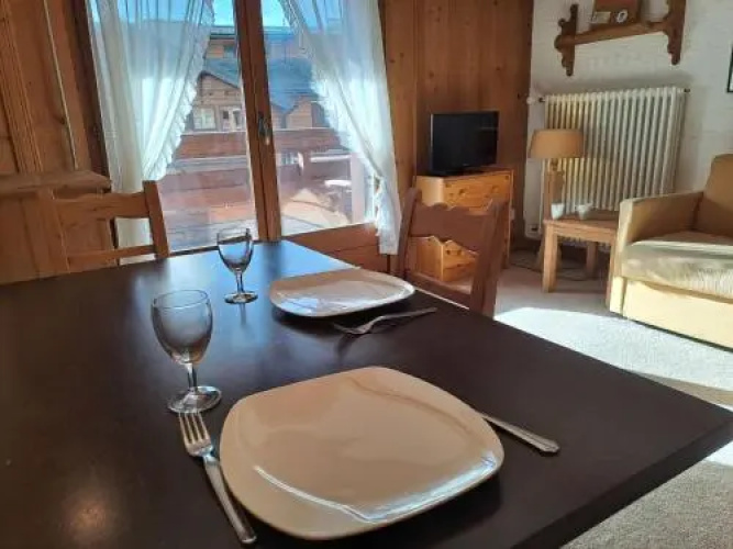Apartment Square Poste 341