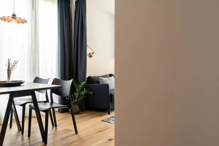 Omaela Apartments