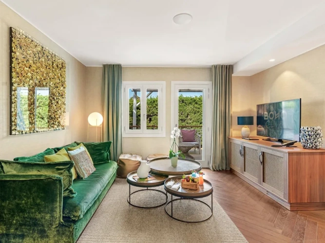 2 Bedrooms Deluxe Bungalow with balcony