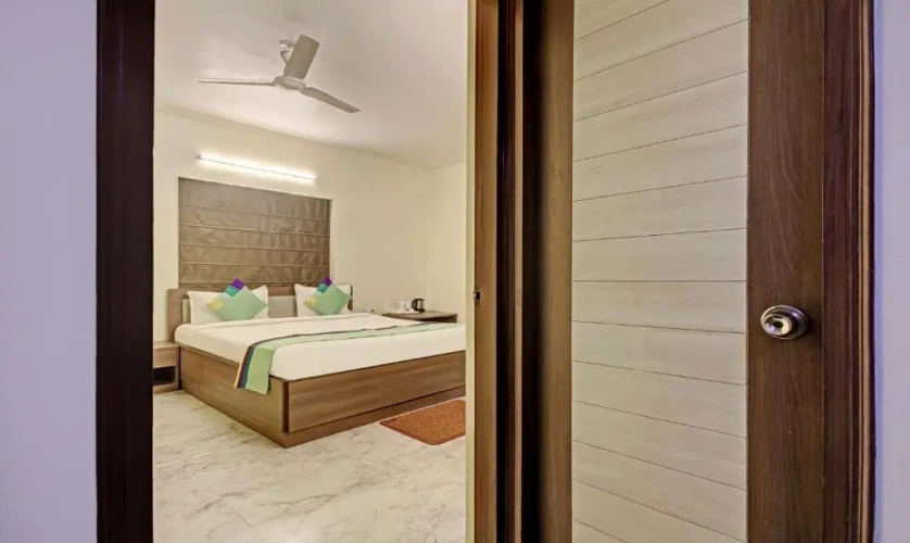 Deluxe Single room