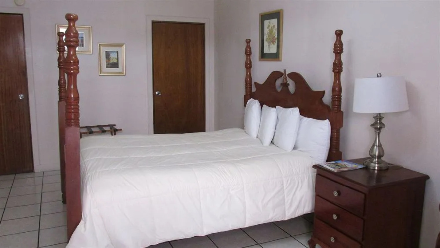 Grand Bahía Ocean View Hotel