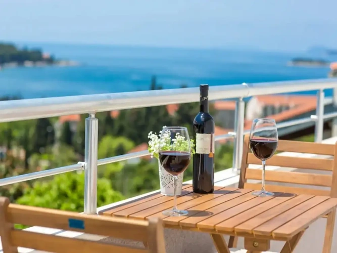 1 Bedroom Comfort Apartment with balcony