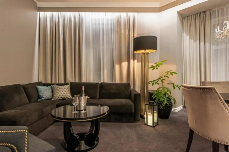 Suite