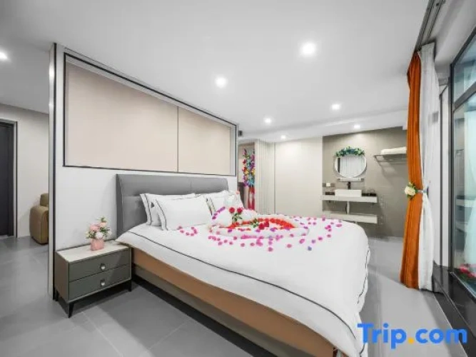 2 Bedrooms Deluxe Suite