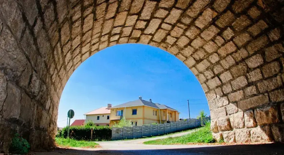 Búzavirág Apartmanház Eplény