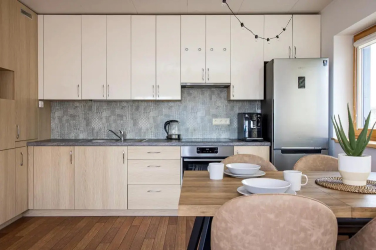 VIEW POINT APT@City Center+PKG, By Cohost