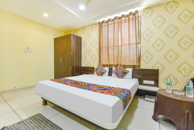 Premium room