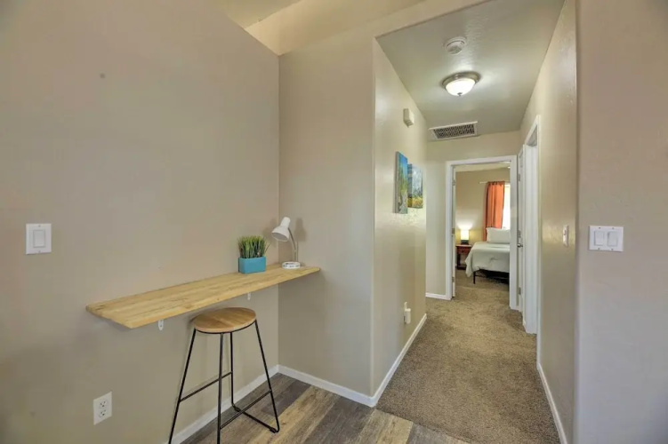 Fenced Yard, Fire Pit: Quiet Show Low Home!