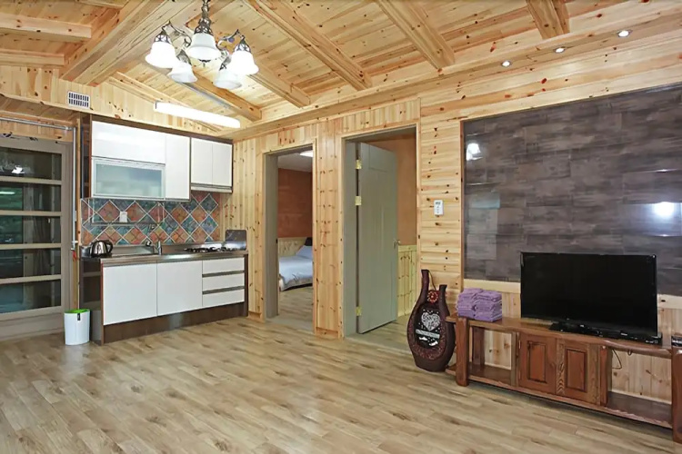 Danyang Danyangddeul Pension