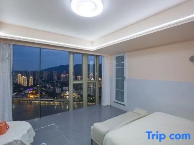Standard Double room with river view