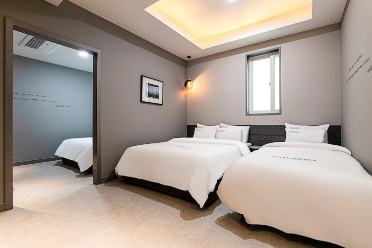 Triple Family Suite