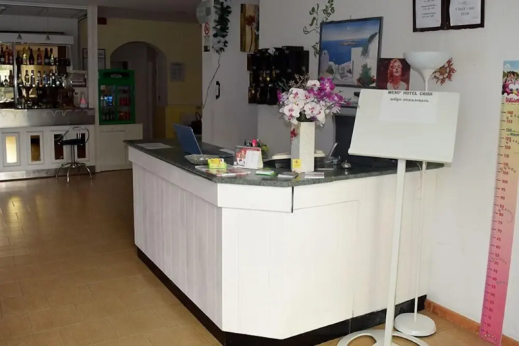 Hotel Criss 2