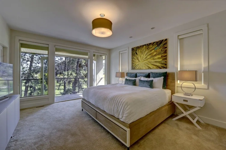 Luxury Double Suite with balcony and with mountain view