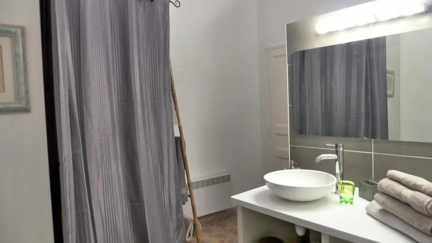 Apartment Rive Gauche