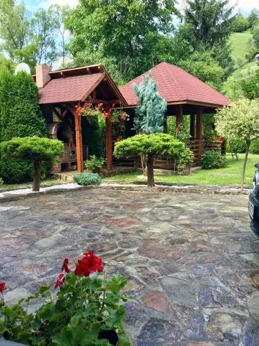 Ileana House