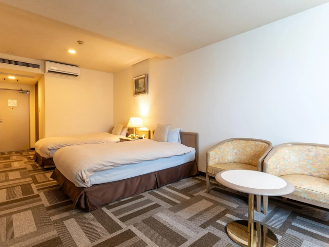 Hotel New Century