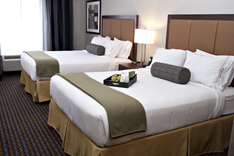 Holiday Inn Express Pembroke photo 7