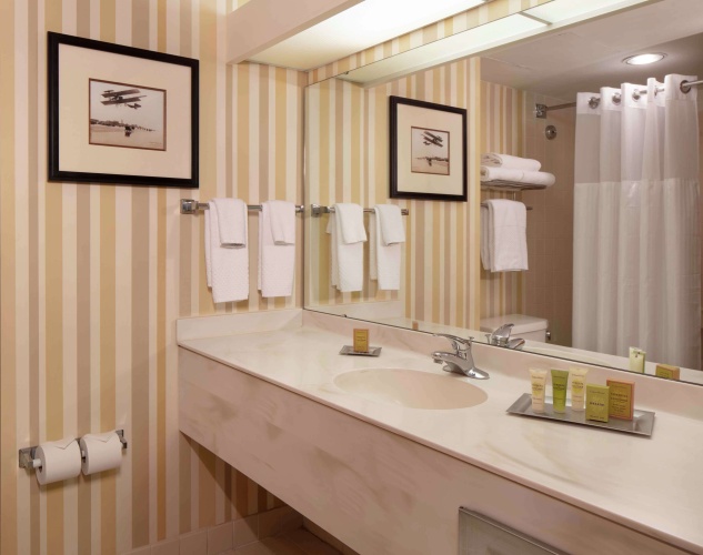 Hilton Daytona Beach Oceanfront Resort - Adults Only photo 10