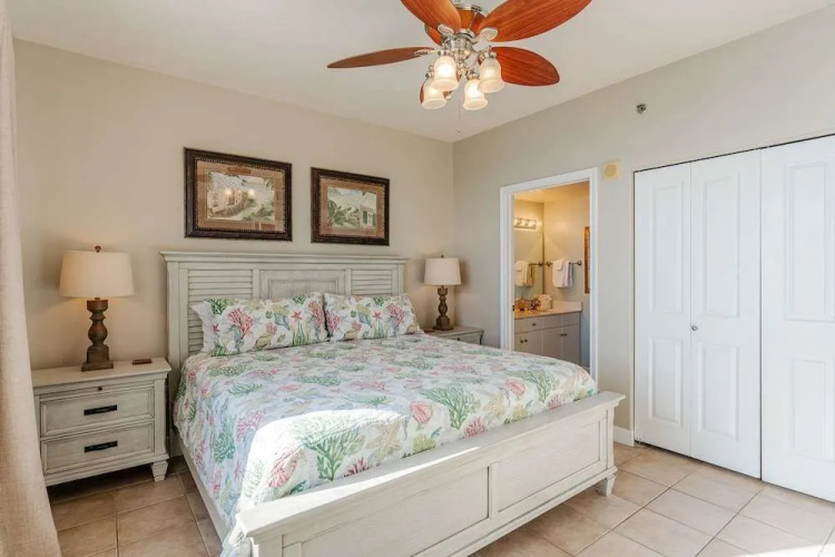 Sunset Shores Oceanfront Condo Bliss