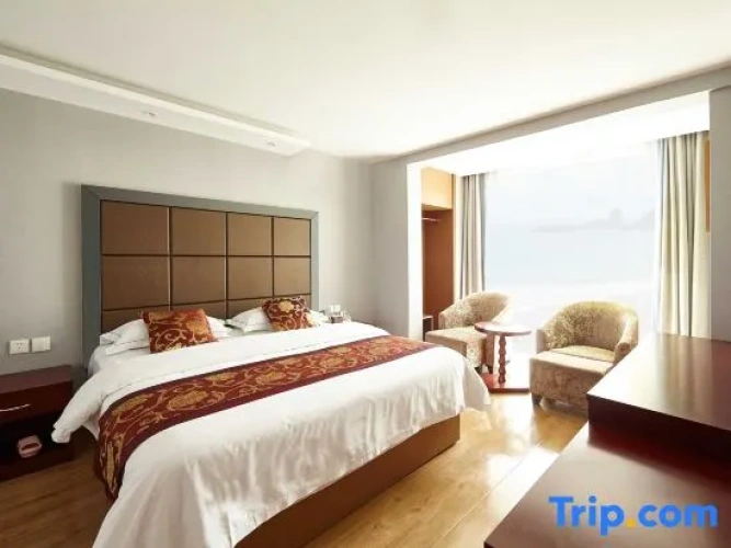 Deluxe Double Suite