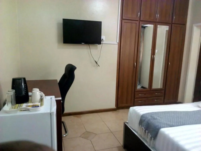 Zenith lodge