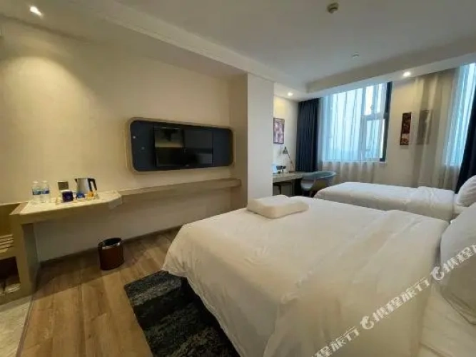 Premier Family Suite