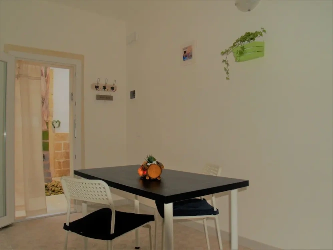 2 Bedrooms Comfort room