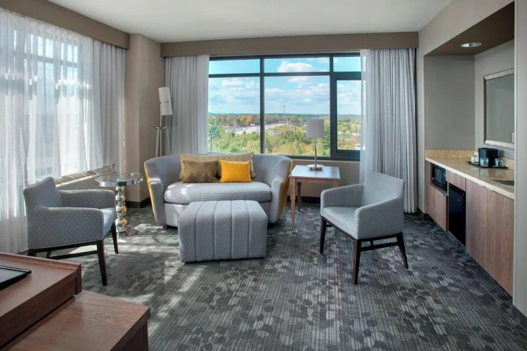 Double Suite