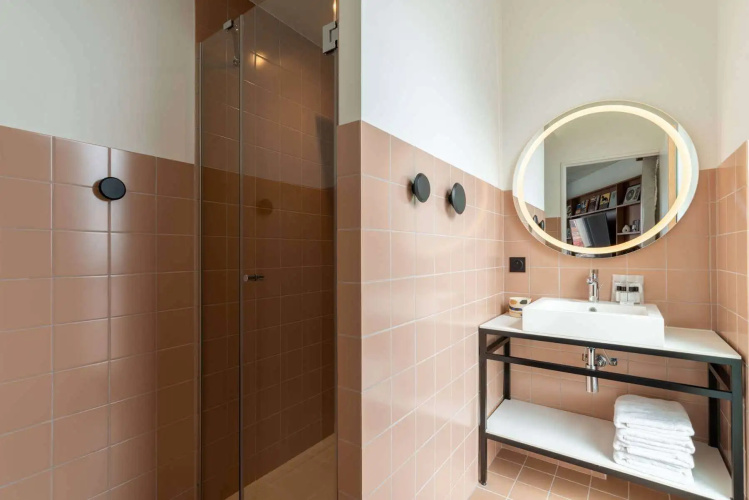 JOST Hôtel Bordeaux Centre Gare Saint Jean