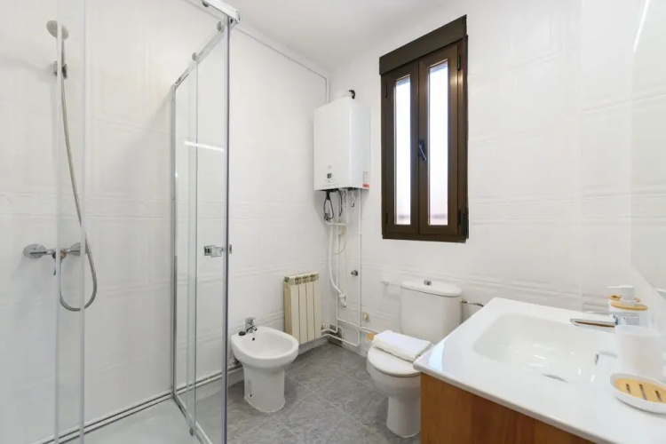 M Arr126 Piso de dos Dormitorios-terraza y Balc