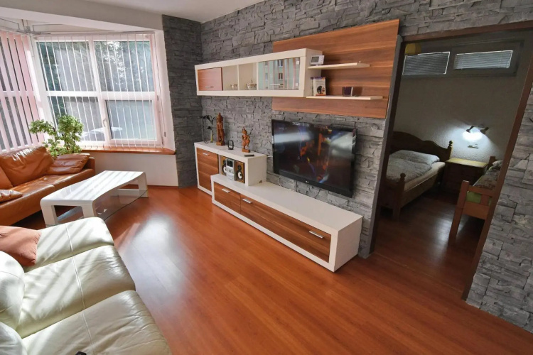Apartments V+K