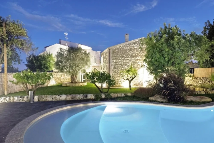 Standard Villa