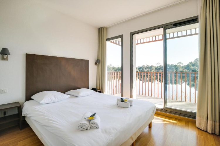 Double Apartment with lake view