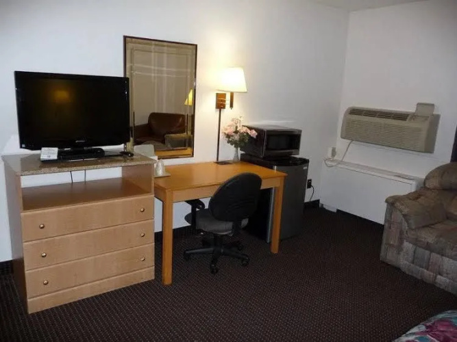 Budget Inn