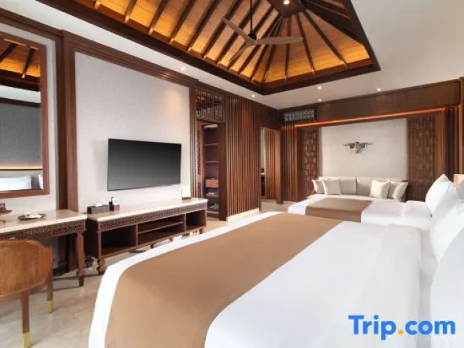 Premier Double Suite with balcony