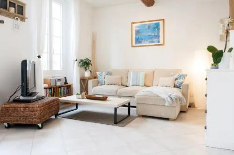 Pimms Apartment