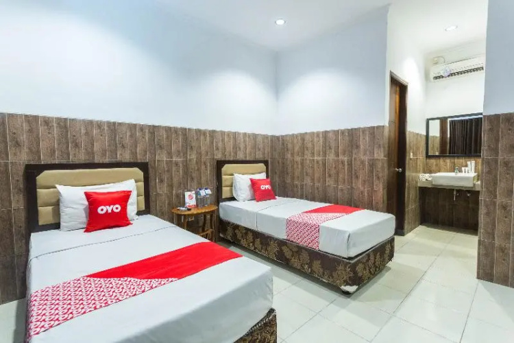 OYO 2020 Hotel Bumi Aditya