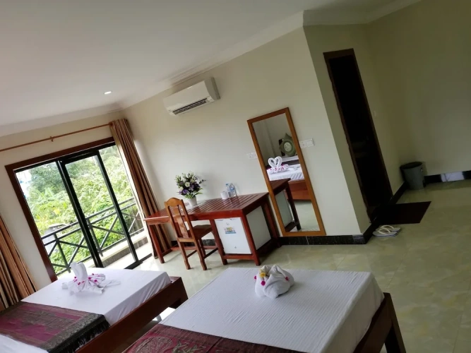Standard Double room with balcony and with city view