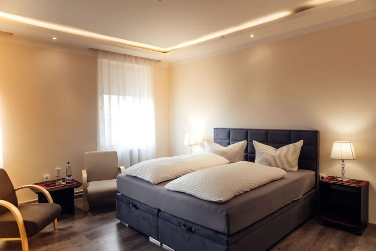 Hotel & Restaurant Peking